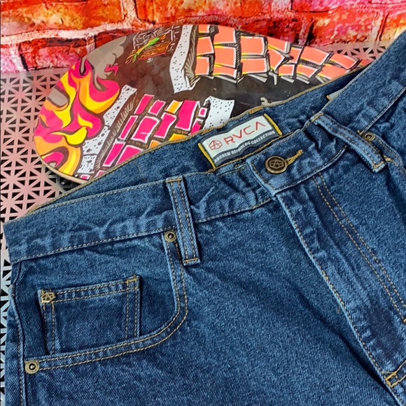 RVCA Jeans - Picture 3 of 7